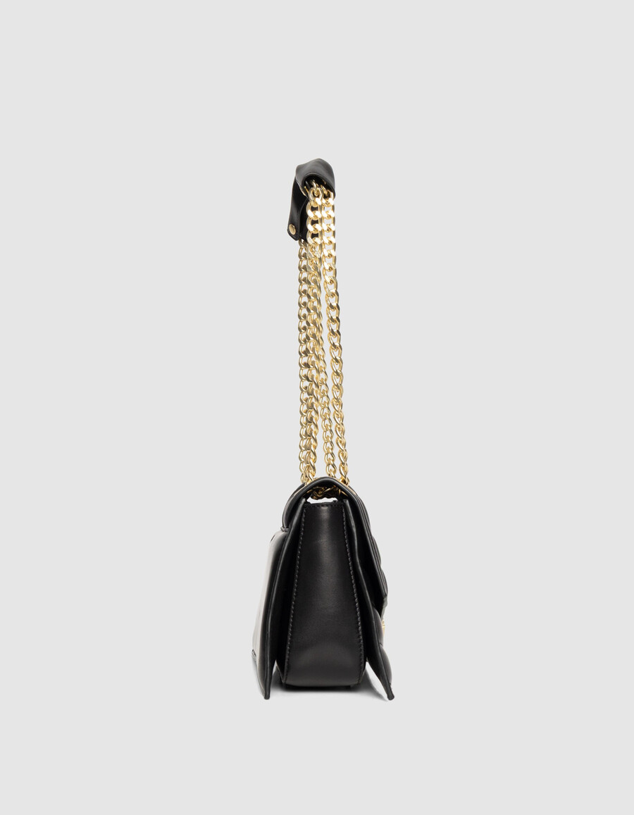 damestas van zwart leer maat m met goudkleurige metalen details.
